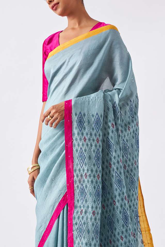 Grey Pure Silk Hand Painted Saree thumbnail image number null