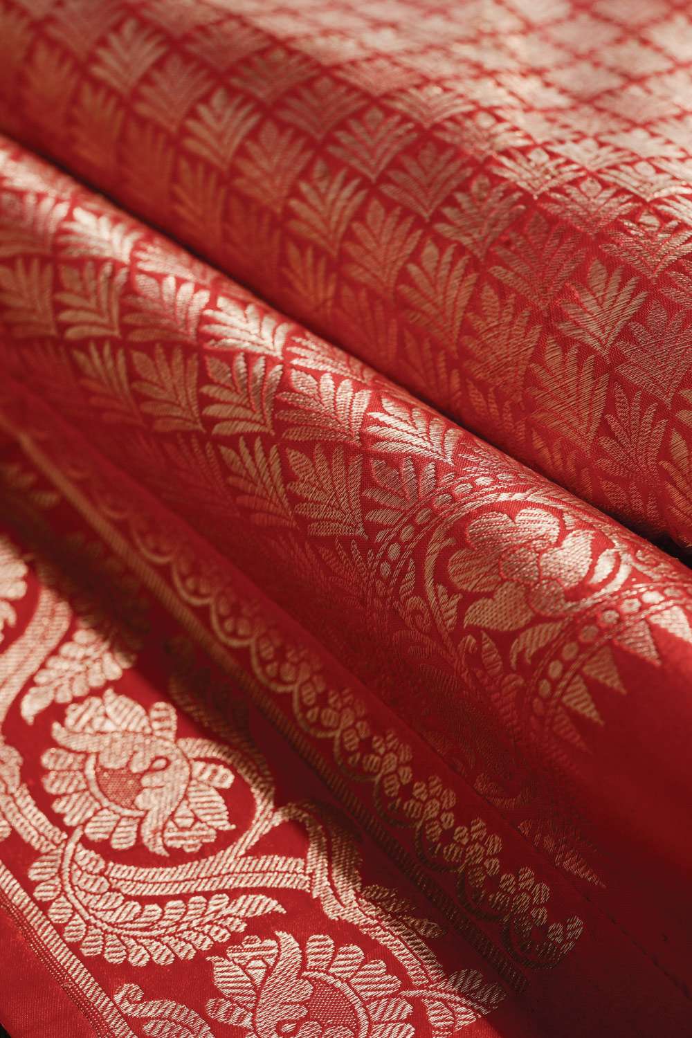 Off White Pure Silk Brocade Banarasi Saree image number null