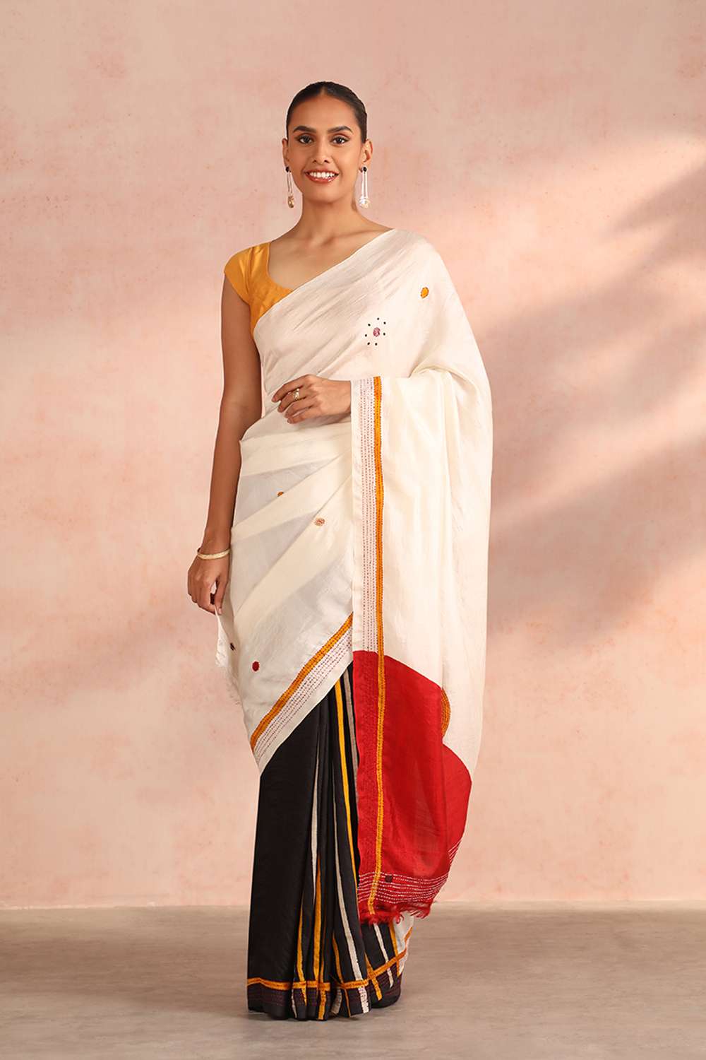 White Murshidabad Pure Silk Hand Painted Saree image number null