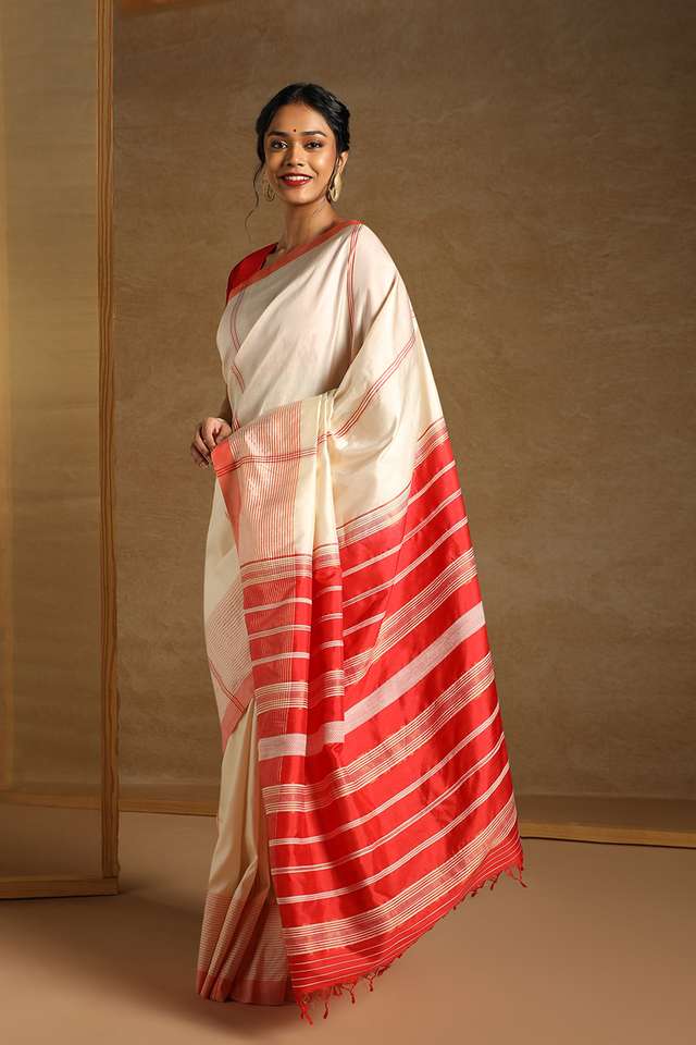 Off White Pure Silk Woven Bengali Saree thumbnail image number null