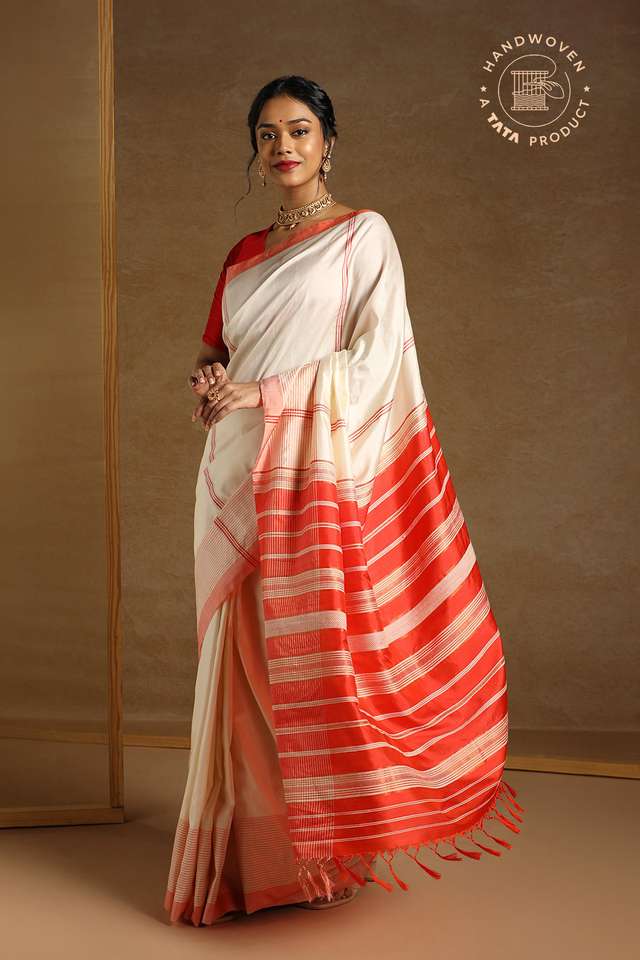 Off White Pure Silk Woven Bengali Saree image number