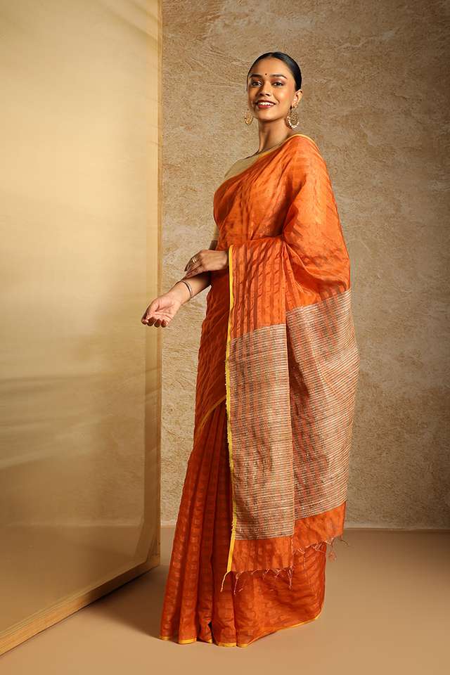 Orange Pure Silk Cotton Woven Maheshwari Saree thumbnail image number null