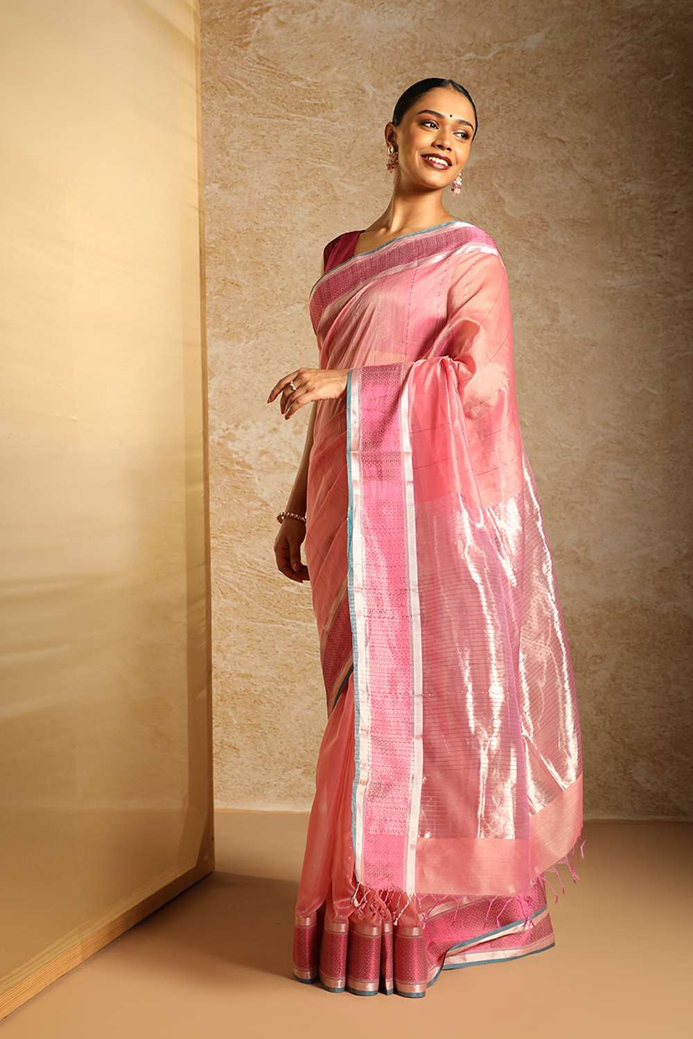 Pink Pure Silk Cotton Woven Maheshwari Saree image number null