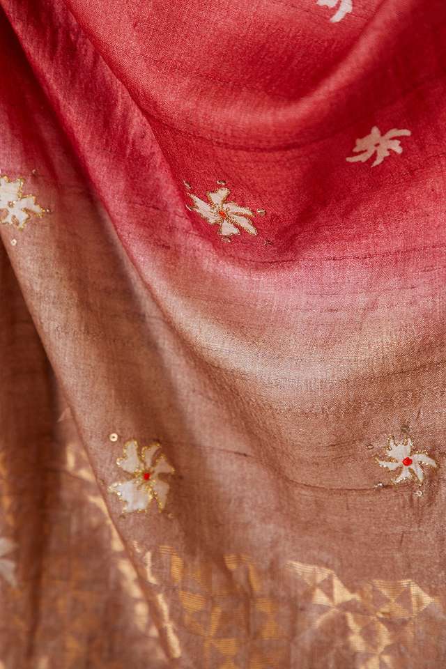 Red Chattisgarh Pure Tussar Silk Hand Painted Saree thumbnail image number null