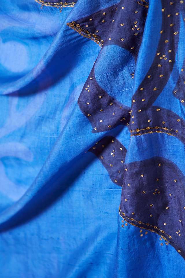 Blue Hand Painted Silk Saree thumbnail image number null