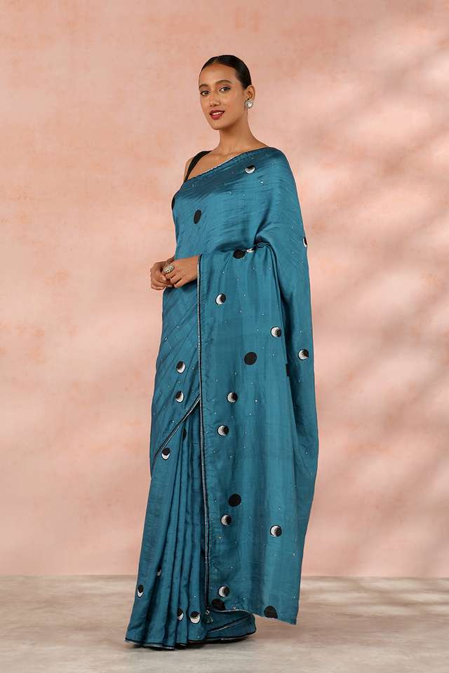 Blue Contemporary Pure Silk Block Print Saree thumbnail image number null