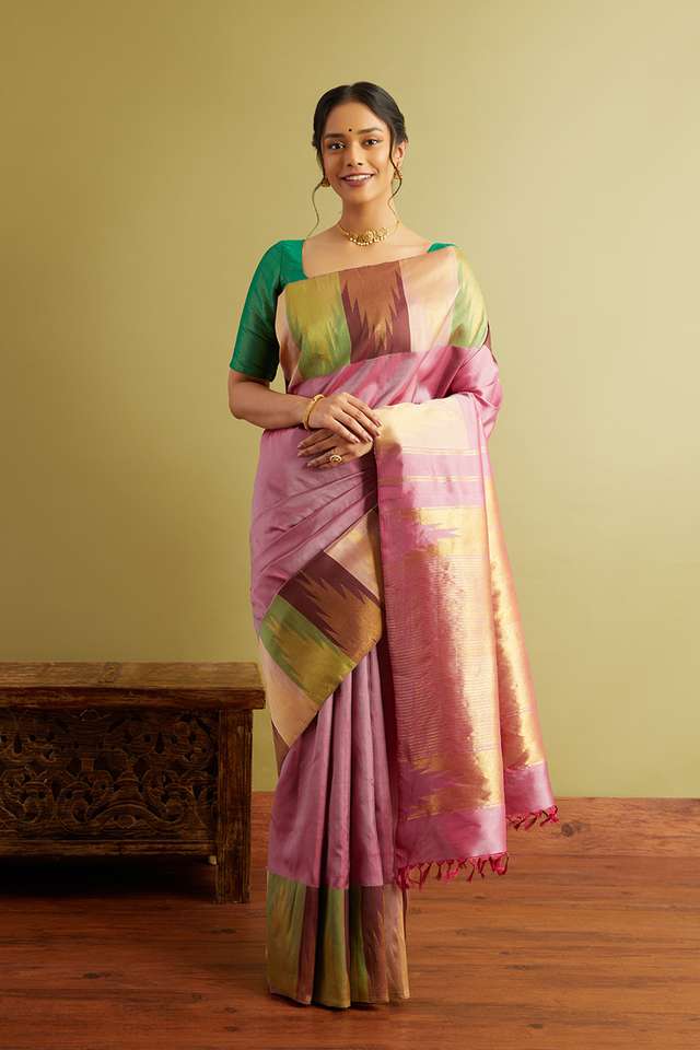 Pink Woven Pure Silk Kanjivaram Saree image number
