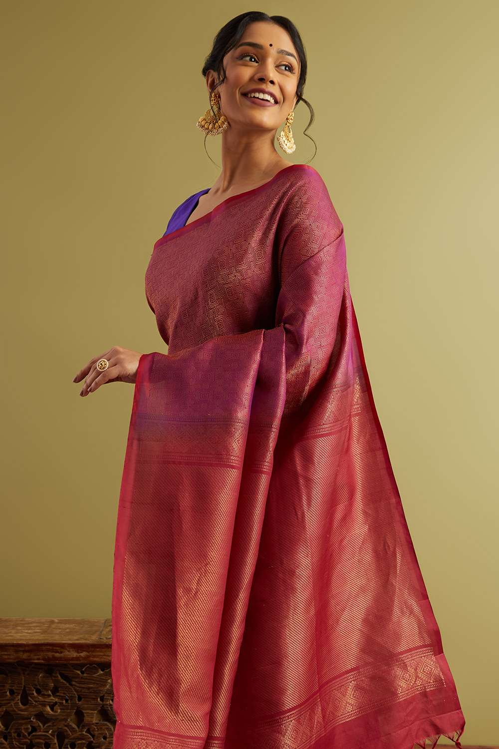 Violet Woven Pure Silk Soft Saree image number null