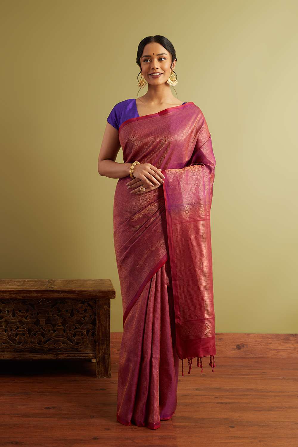 Violet Woven Pure Silk Soft Saree image number null