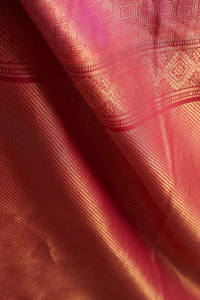 Violet Woven Pure Silk Soft Saree thumbnail image number null