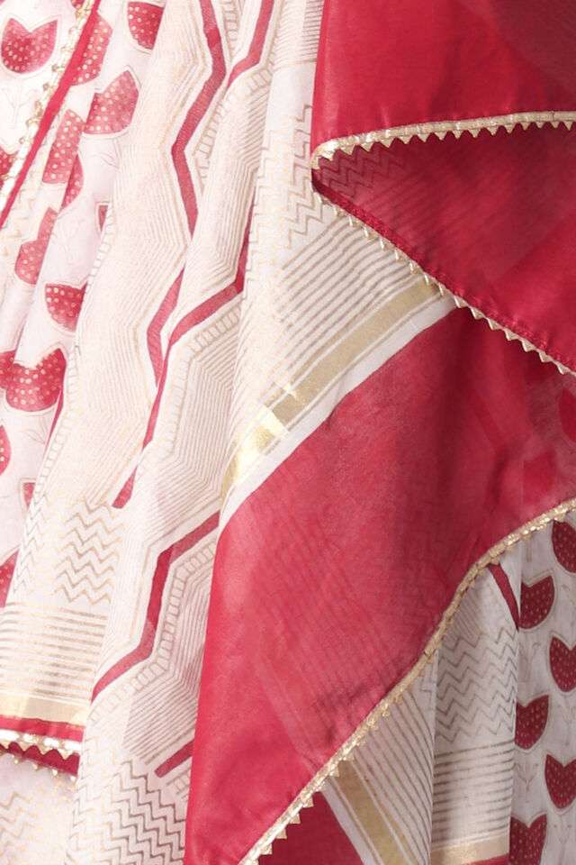 Off White and Red Pure Silk Cotton Hand Printed Saree thumbnail image number null