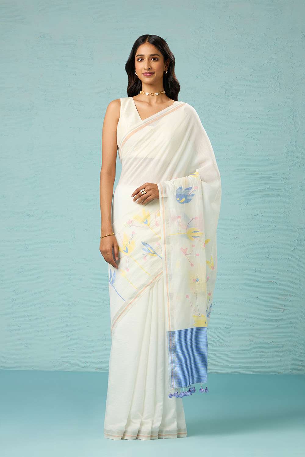 Off White Bengal Pure Silk Cotton Jamdani Saree image number null