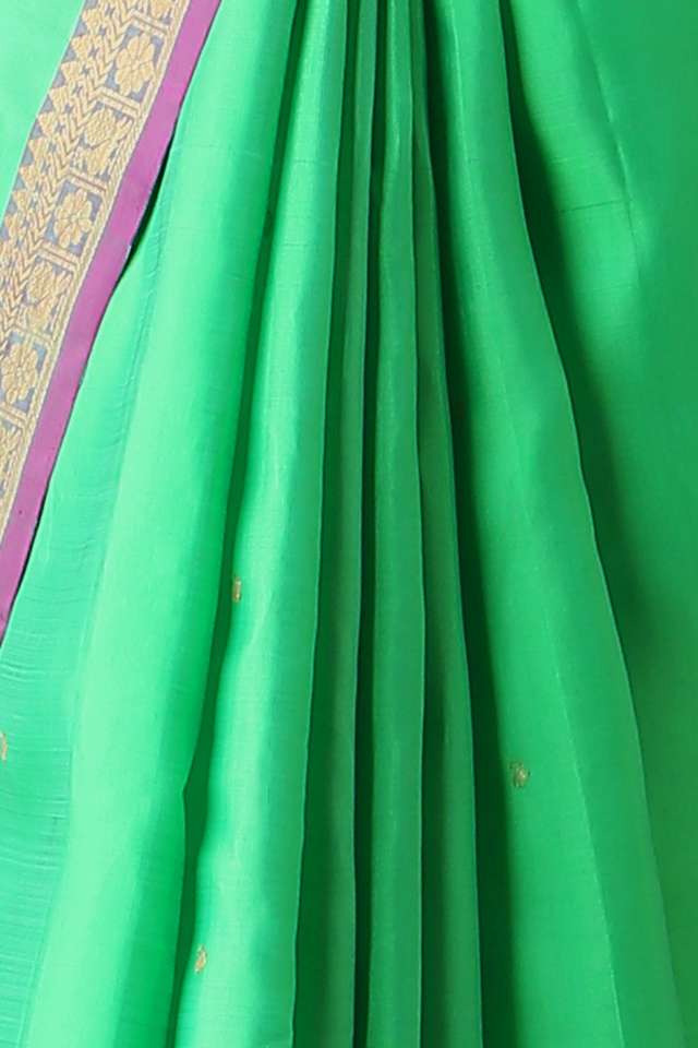 Green Pure Silk Kanjivaram Saree thumbnail image number null
