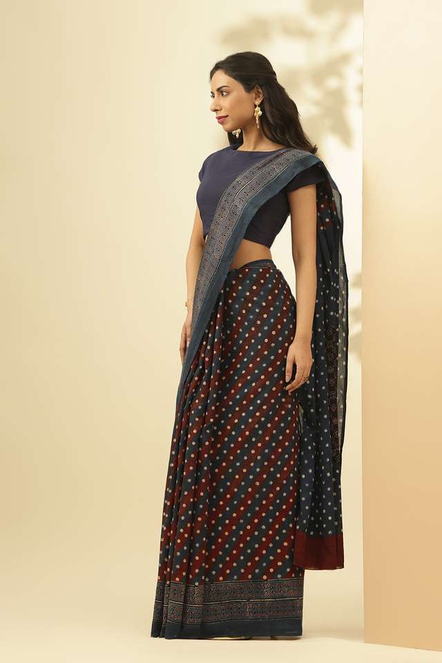 Blue Gujarat Pure Silk Cotton Ajrakh Saree thumbnail image number null