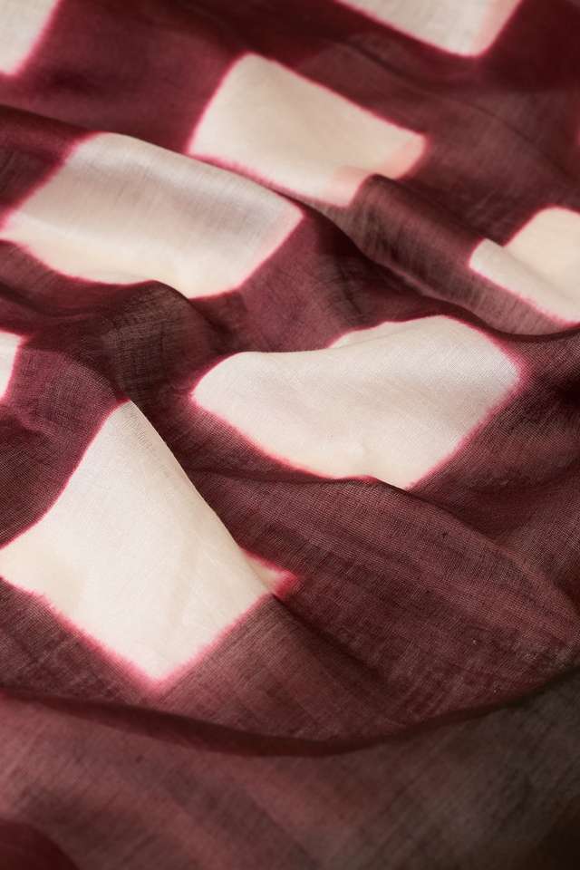 Black Pure Silk Cotton Clamp Dye Saree thumbnail image number null