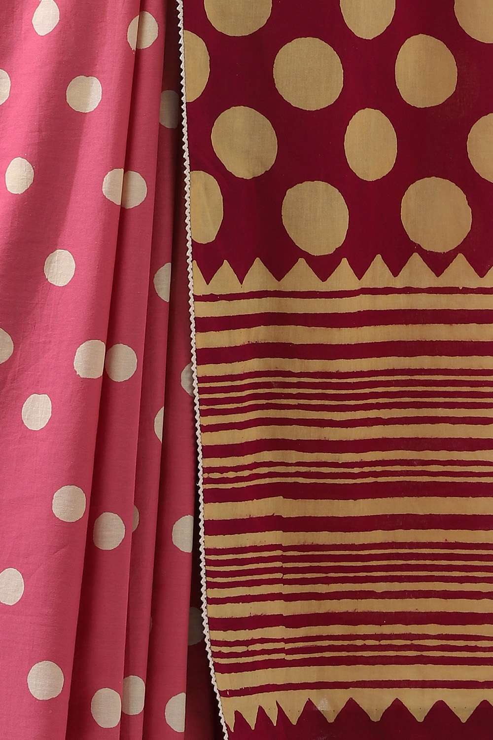 Maroon Pure Cotton Hand Printed Saree image number null