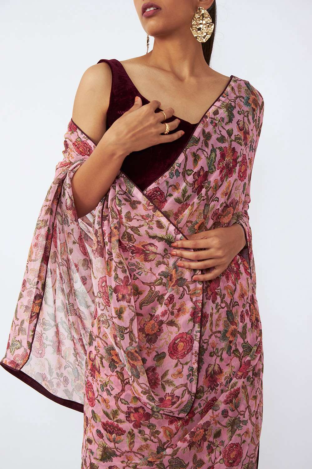 Pink Viscose Chiffon Digital Printed Saree image number null