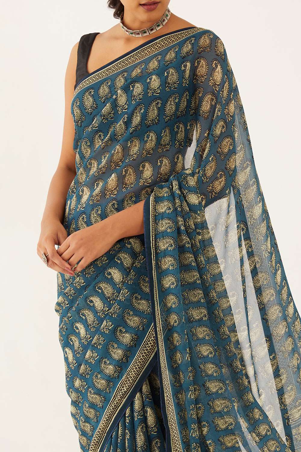 Grey Viscose Georgette Digital Printed  Saree image number null