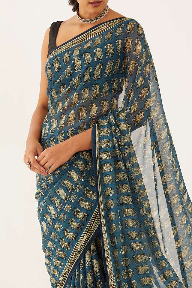 Grey Viscose Georgette Digital Printed  Saree thumbnail image number null
