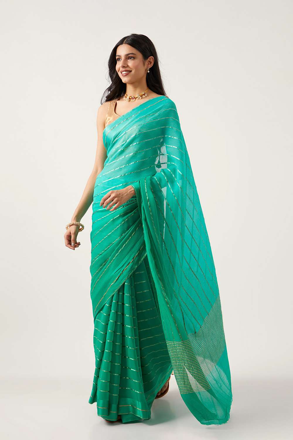 Green Pure Chiffon Woven Saree image number null