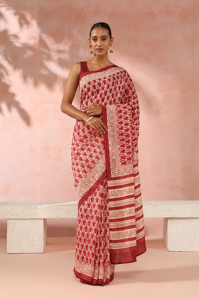 Red Contemporary Luxe Block Printed Saree thumbnail image number null