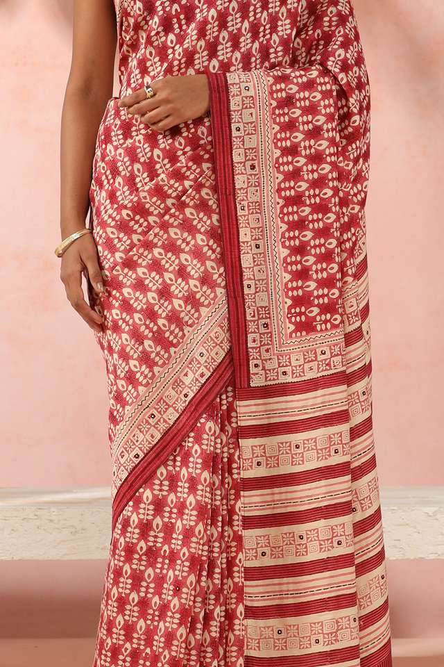 Red Contemporary Luxe Block Printed Saree thumbnail image number null