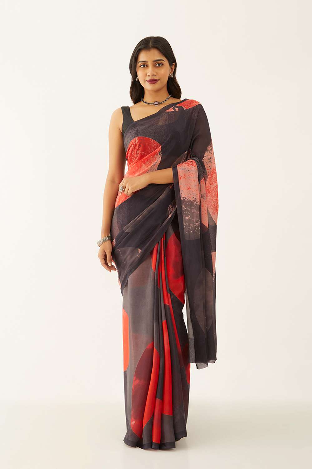 Red Viscose Crepe Printed Saree image number null
