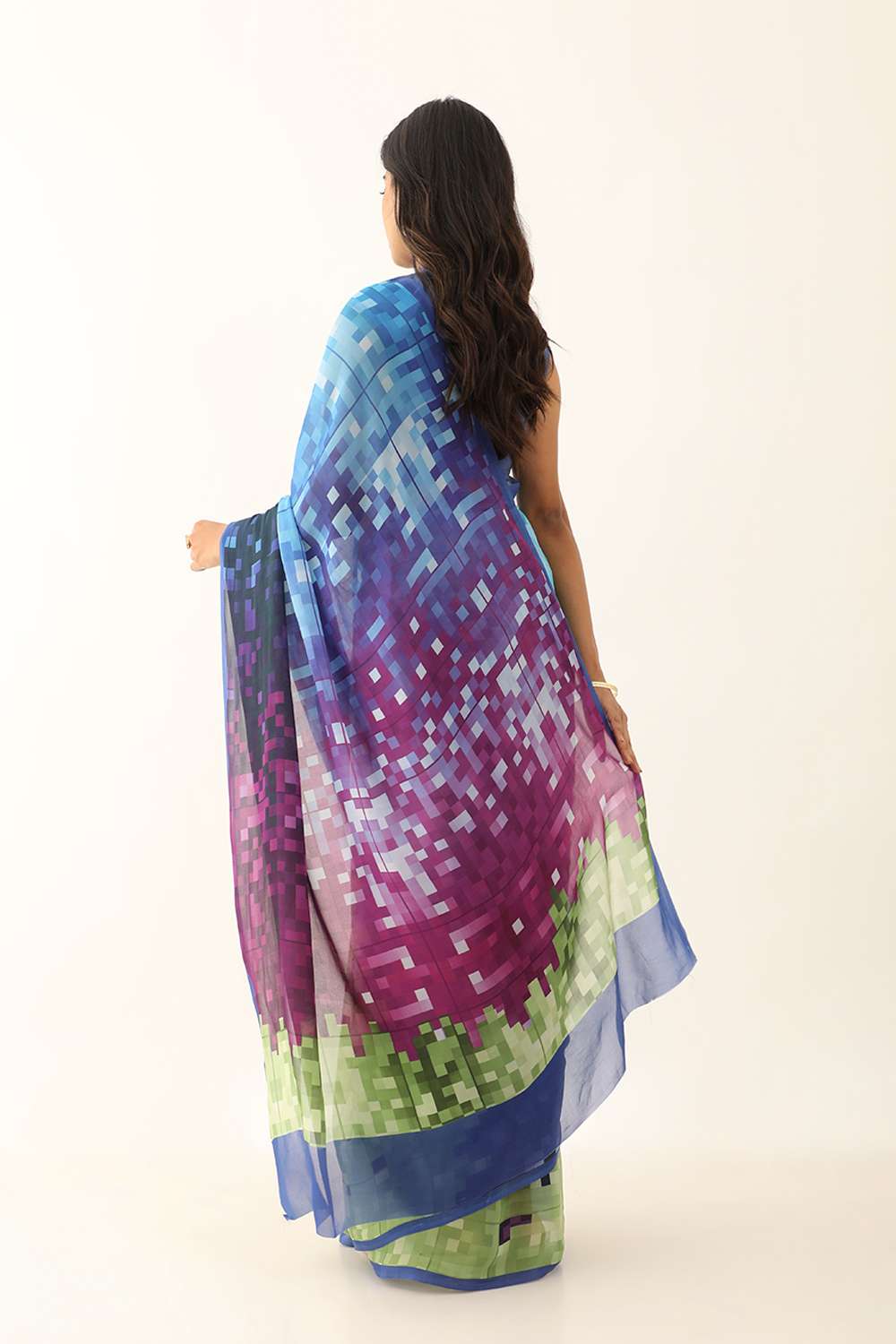 Blue Viscose Crepe Printed Saree image number null