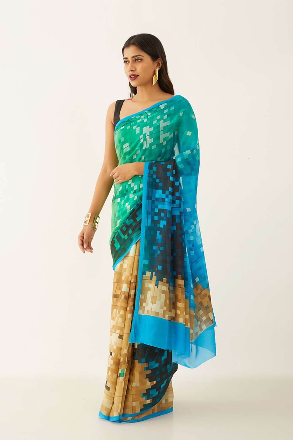 Green Viscose Crepe Printed Saree image number null