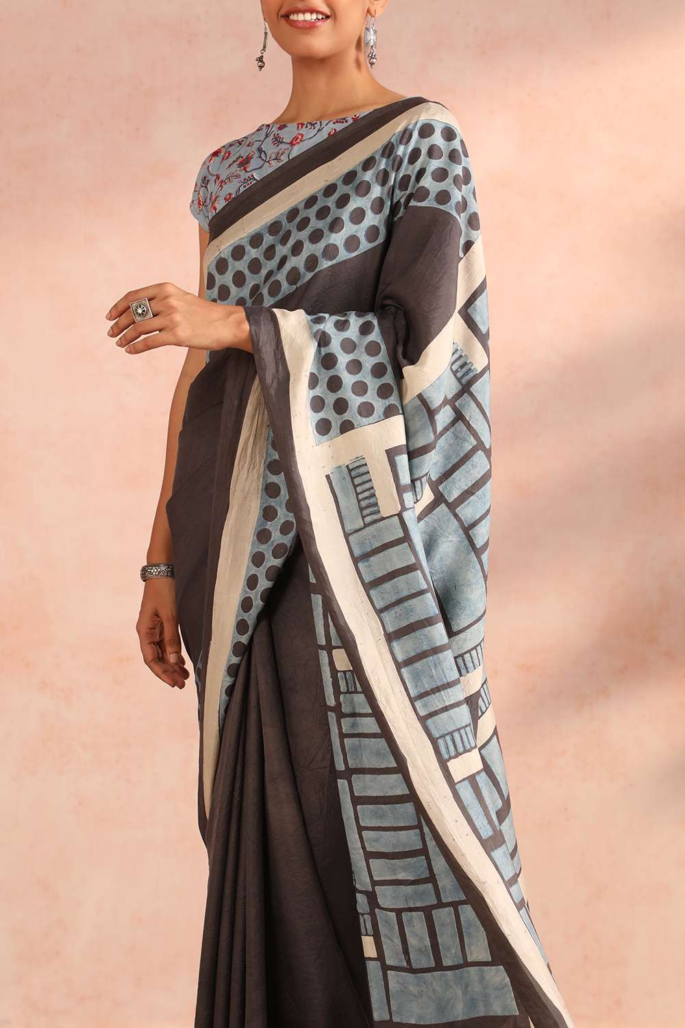 Grey Gujarat Pure Silk Ajrakh Block Print Saree image number null
