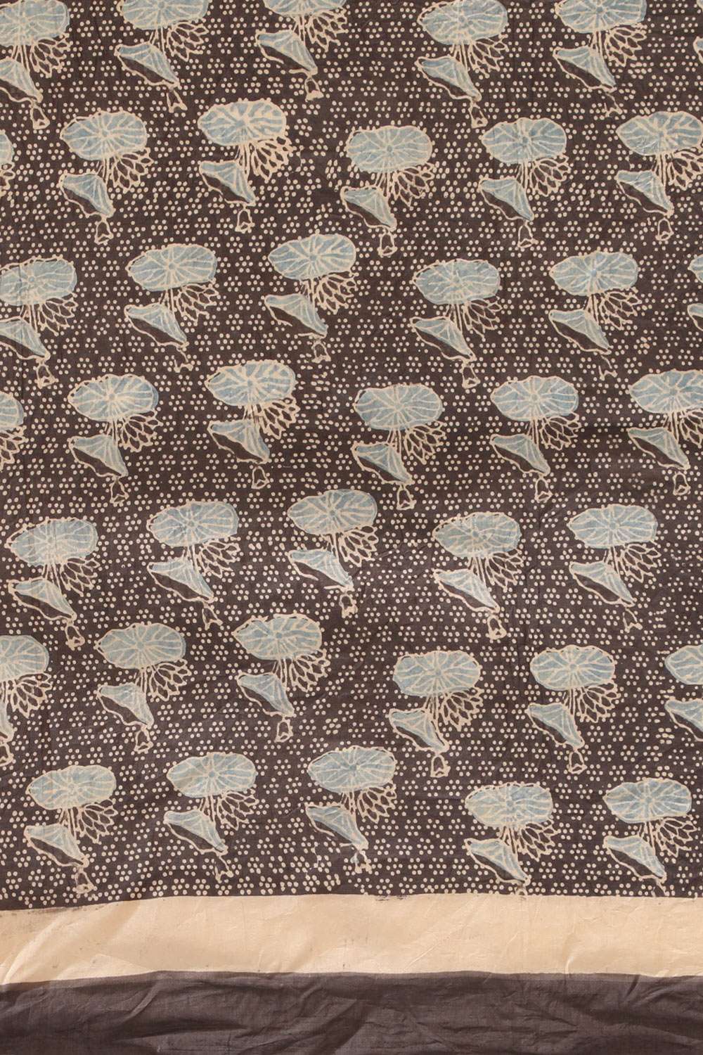 Grey Gujarat Pure Silk Ajrakh Block Print Saree image number null