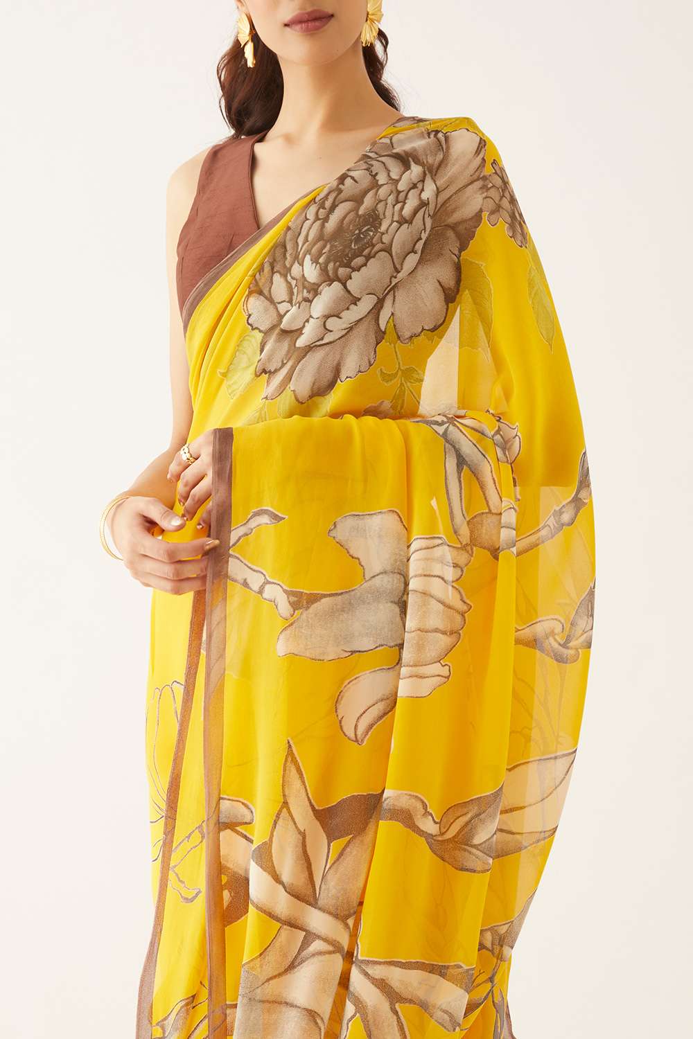 Yellow Viscose Georgette Printed Saree image number null