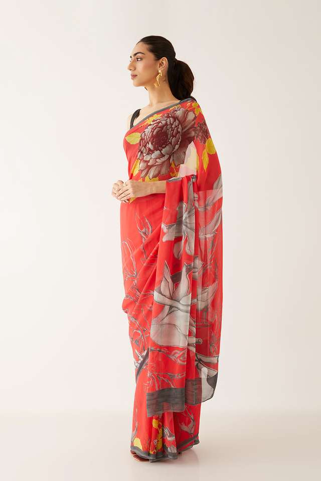 Red Viscose Georgette Printed Saree image number