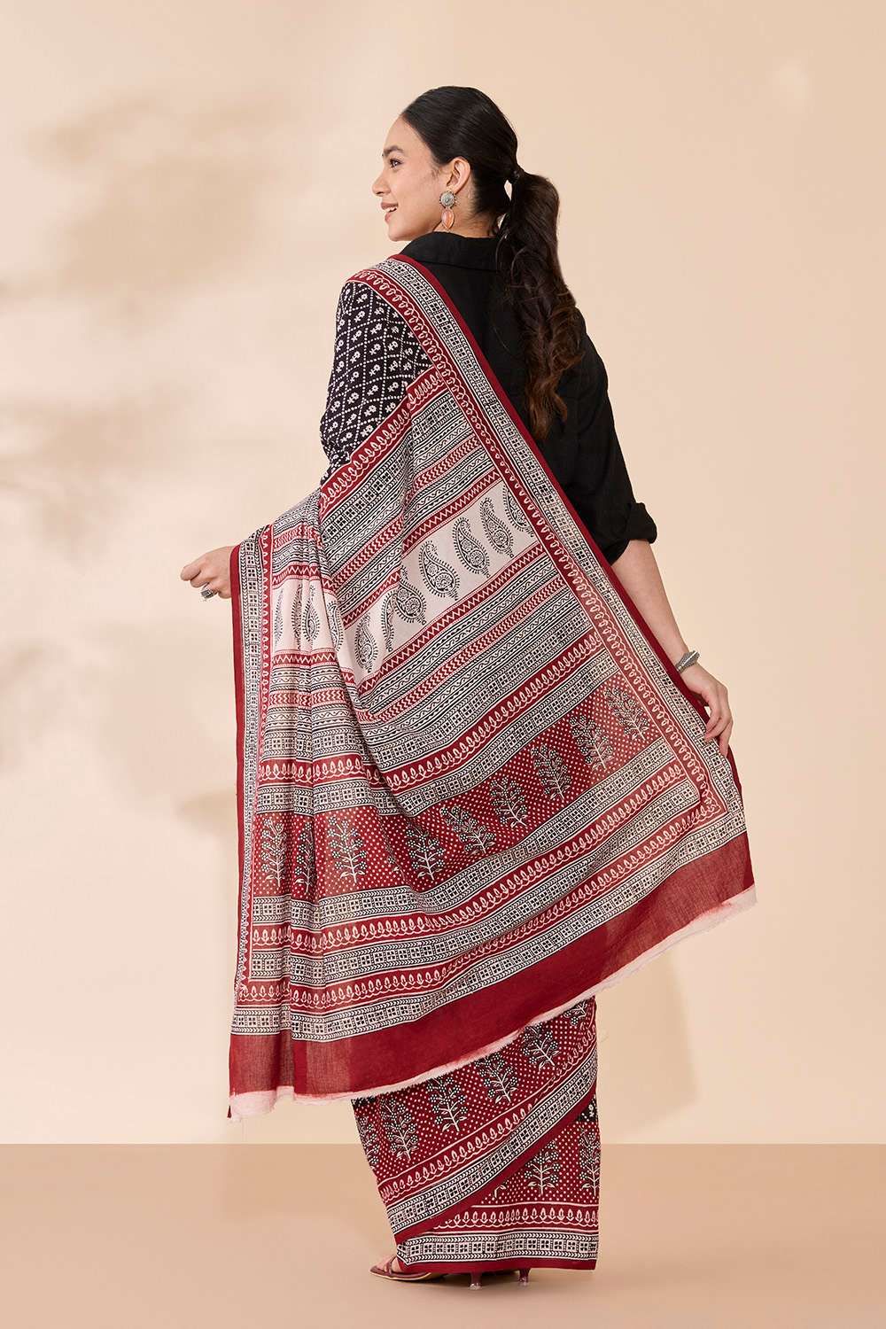 Black Bagh Block Printed Pure Cotton Saree image number null