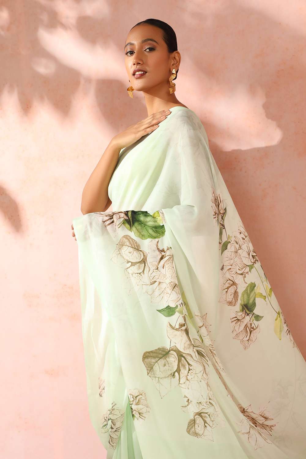 Pistachio Contemporary Viscose Crepe Digital Printed Saree image number null