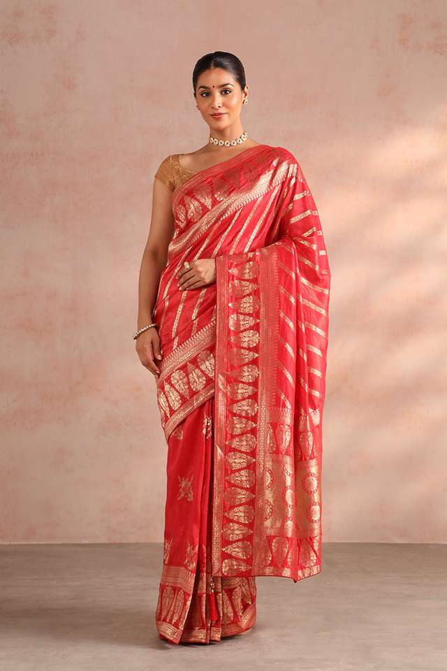 Red Viscose Luxe Woven Banaras Inspired Design Saree image number