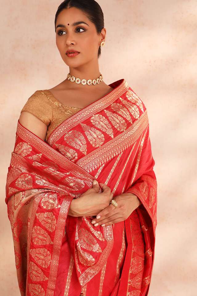 Red Viscose Luxe Woven Banaras Inspired Design Saree thumbnail image number null