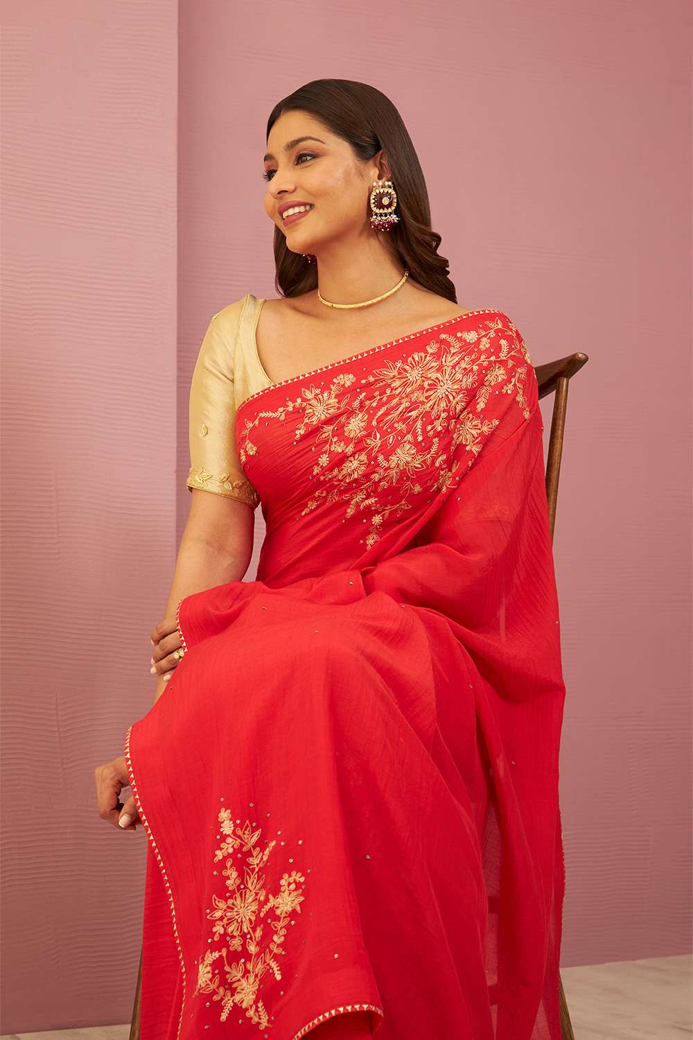 Red Contemporary Pure Silk Cotton Embroidered Saree image number null
