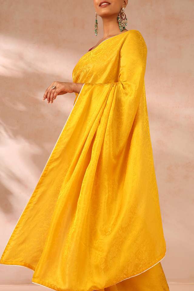 Yellow Woven Viscose Luxe Saree thumbnail image number null