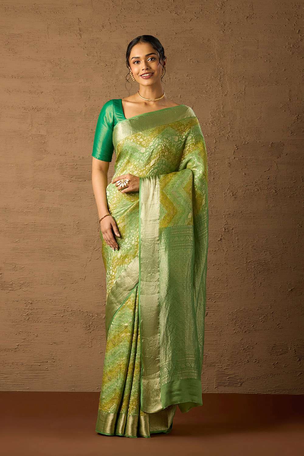 Green Woven Pure Silk Crepe Saree image number null