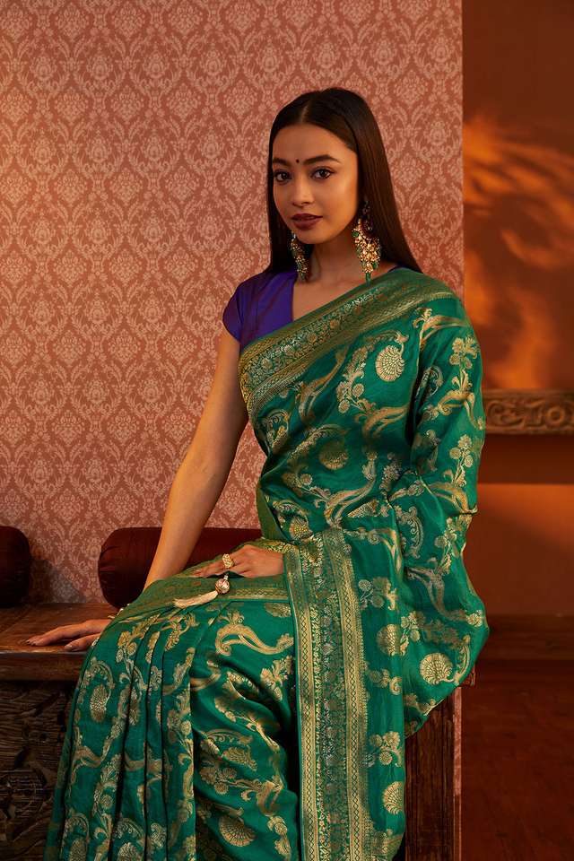 Green Woven Luxe Saree image number