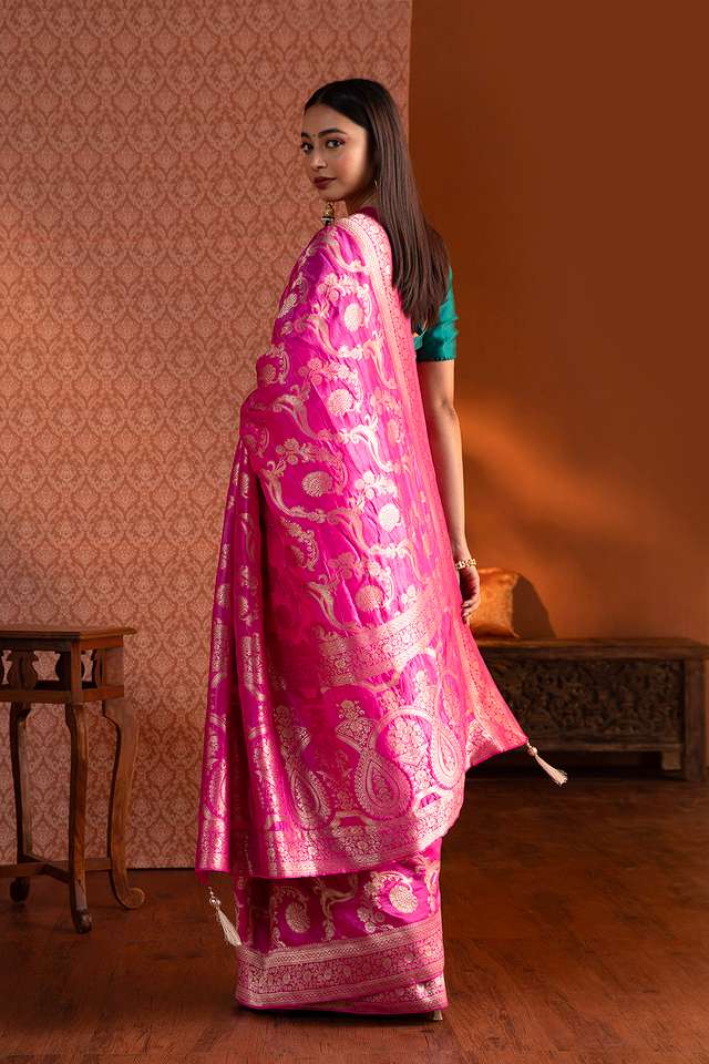 Pink Woven Luxe Saree thumbnail image number null
