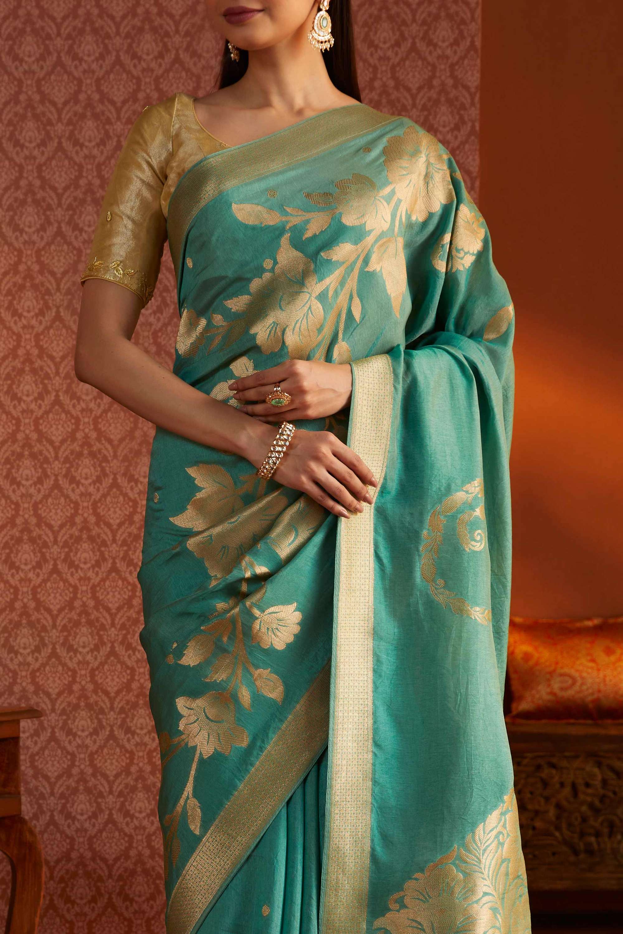 Green Woven Luxe Saree image number null