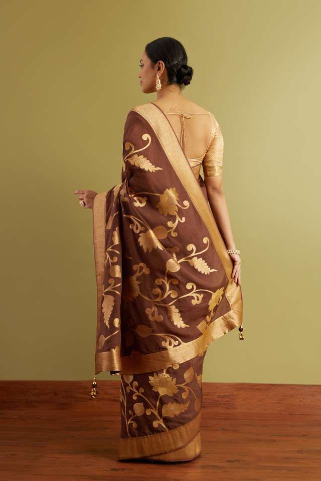 Brown Woven Viscose Luxe Saree thumbnail image number null