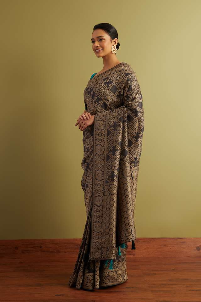 Black Woven Viscose Luxe Saree thumbnail image number null