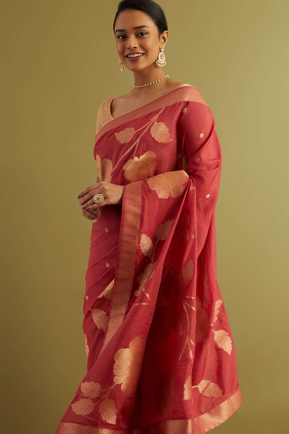Red Woven Viscose Luxe Saree