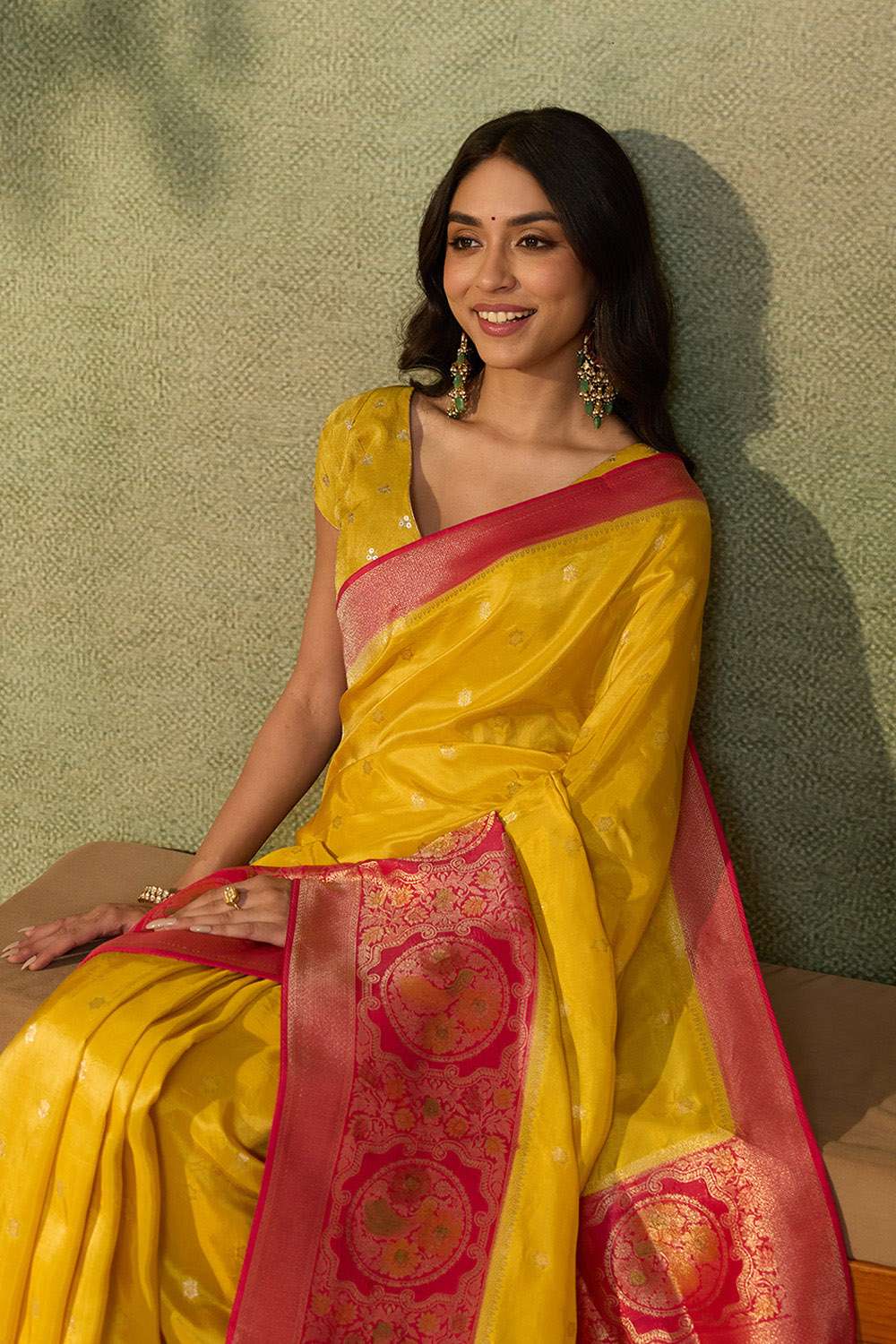Yellow Luxe Viscose Woven Saree image number null