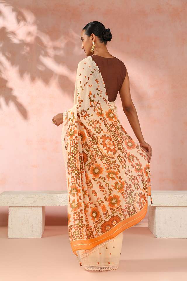 Cream Contemporary Pure Silk Cotton Digital Printed Saree thumbnail image number null