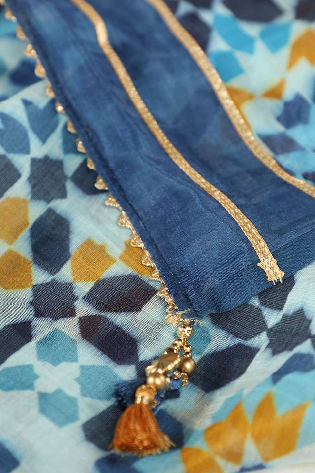 Blue Pure Silk Cotton Digital Printed Saree thumbnail image number null