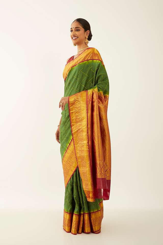 Dark Green Pure Silk Bandhani Saree thumbnail image number null